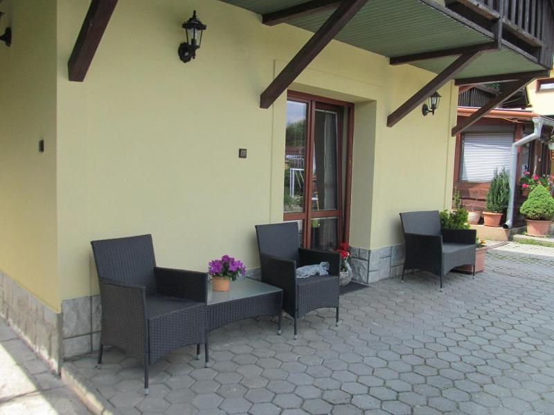 A+S Penzion Podzamok Spisske Podhradie Exterior photo